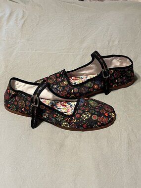 Kung Fu Mary Sugar Skull Mary Jane flats size 40 (US 9)